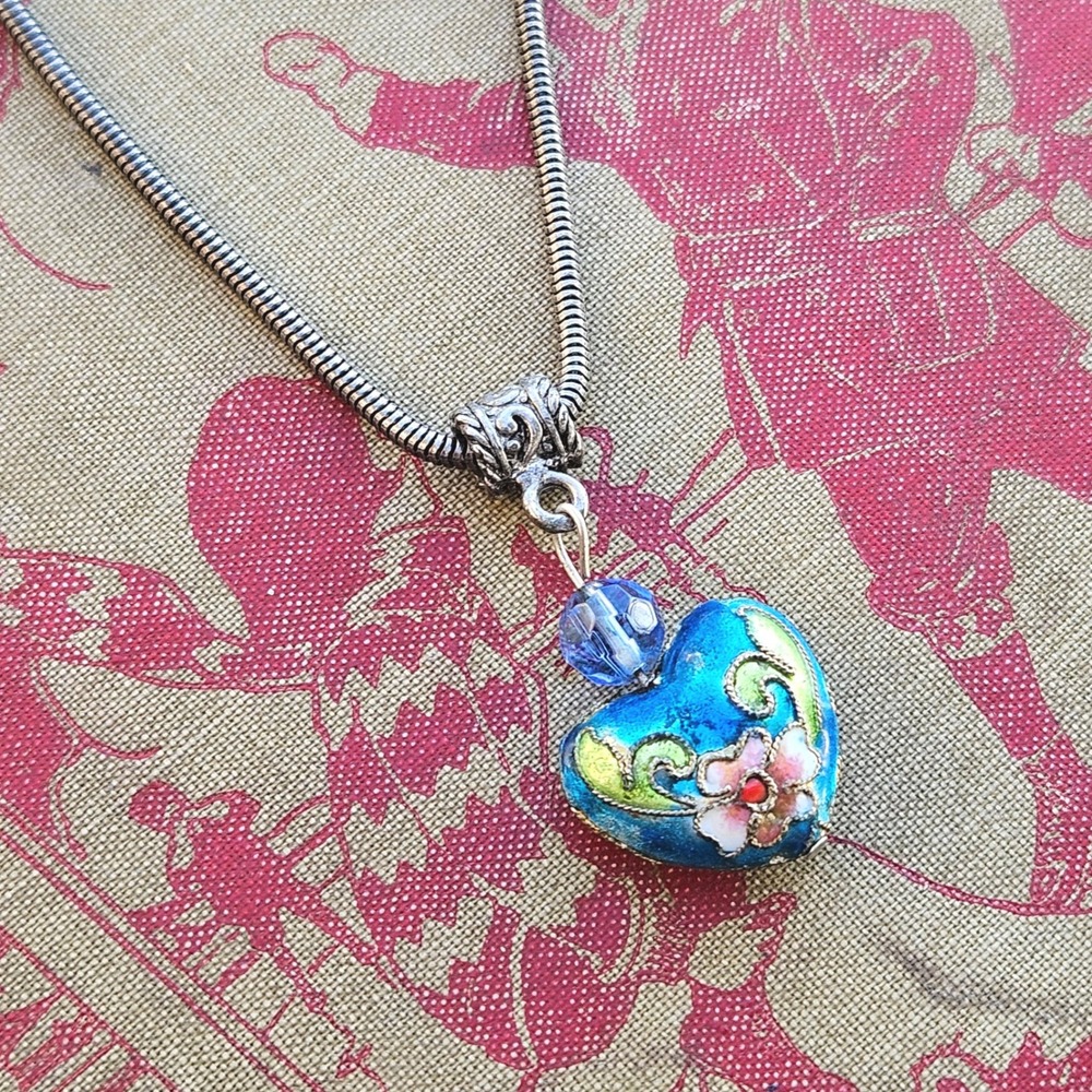 Vintage Cloisonne Enamel Heart Puffy Pendant Necklace Blue Floral Snake Chain